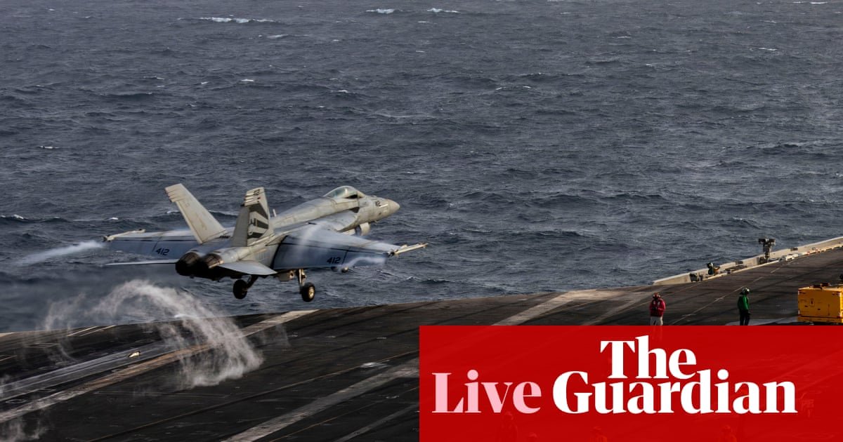 Trump Says Sailors Love a 250‑Day Cruise, Calls It “Not Nearly Enough” While White House Ballroom Fight Heads to Supreme Court