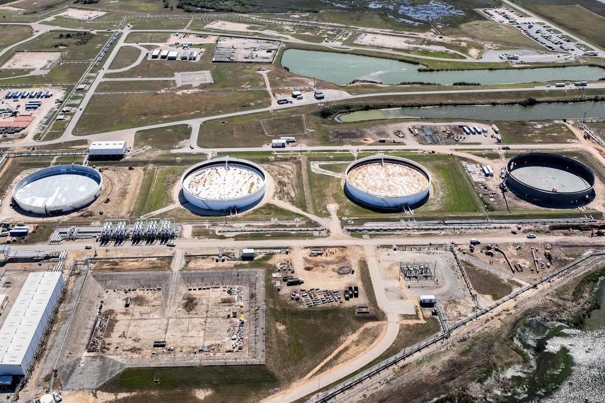 When America’s Oil Safety Net Springs a Leak: SPR Hits 40‑Year Low Amid Gas Price Surge